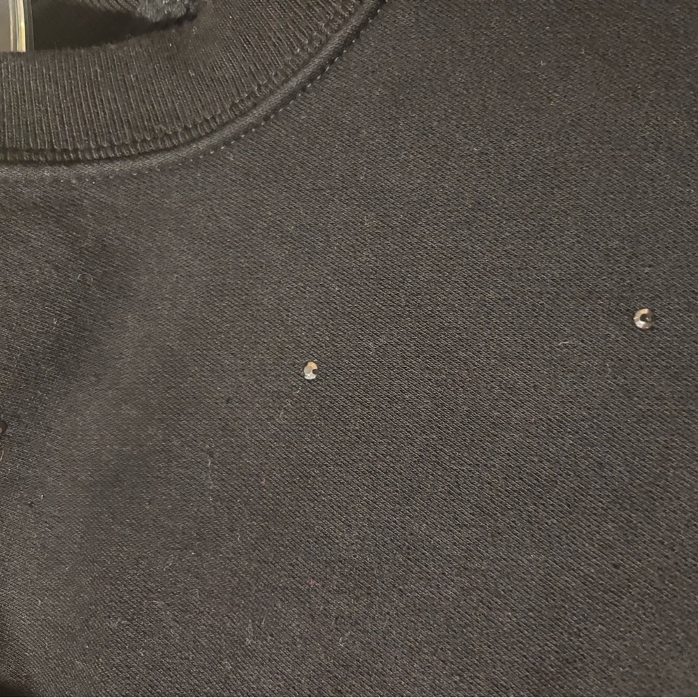 GAP Black Crewneck Sweatshirt with Logo Tag - Picture 5 of 9